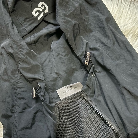 GG X WSOP REFLECTIVE LOGO WINDBREAKER - Picture 7 of 9